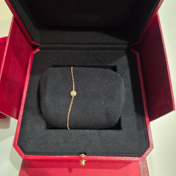 Cartier d'Amour bracelet, diamond, medium model - never worn - Picture 1 of 6